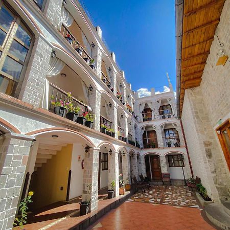 Villa de Tacvnga Hotel Latacunga Exterior foto