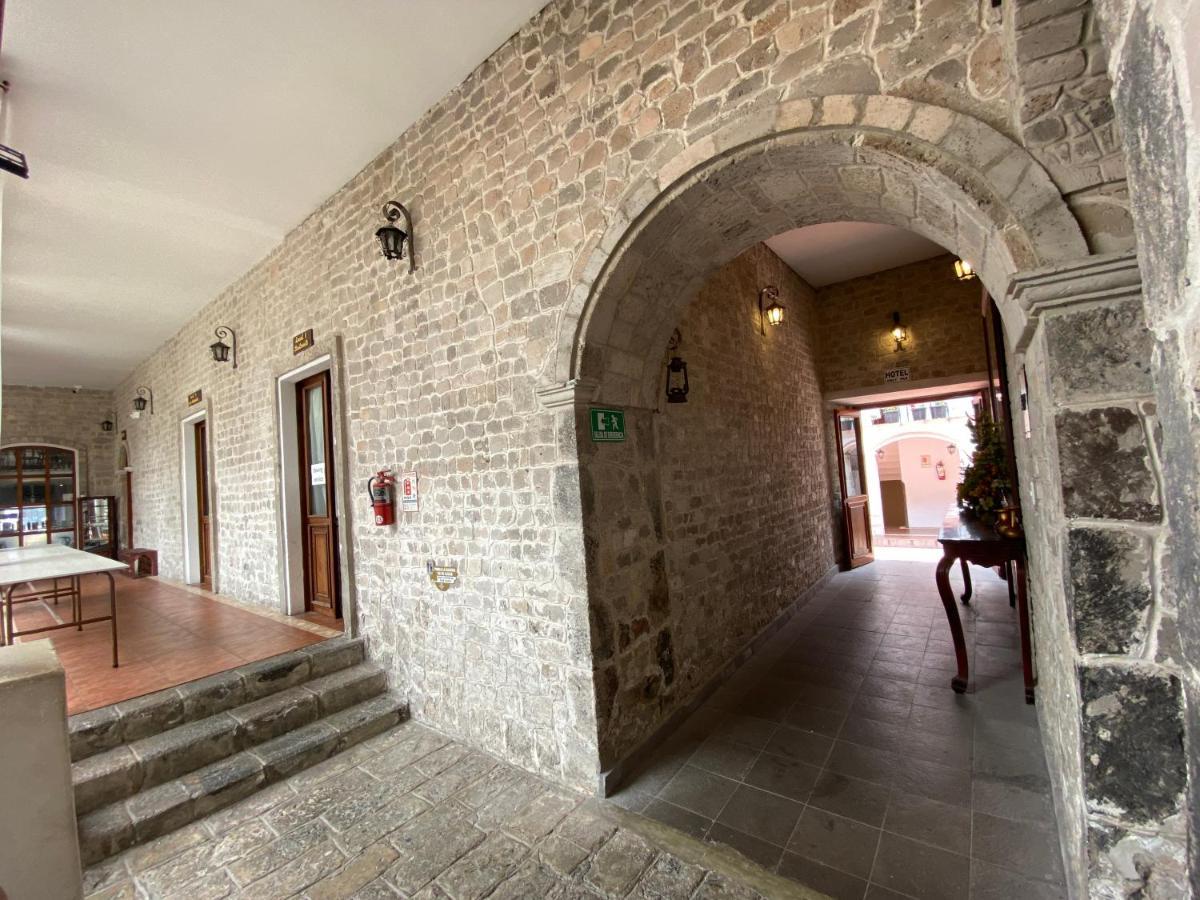 Villa de Tacvnga Hotel Latacunga Exterior foto